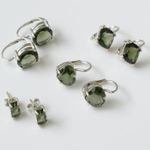 Moldavite Earrings for sale at www.pendant-world.com