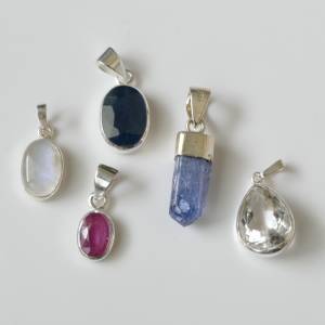 Gems & Crystals Jewelry for sale at www.pendant-world.com