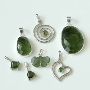 Pendant-World.com - Moldavite Jewelry for Sale