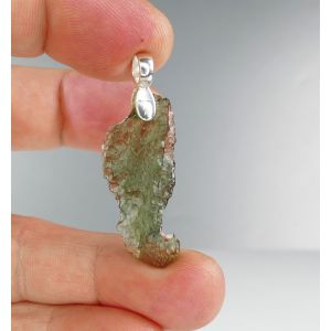 NATURAL RAW MOLDAVITE SILVER PENDANT 2.81 GRAM AG 925 | WITH COA & GIFT BOX (© ROCKSHOP.CZ) | Buy at $145
