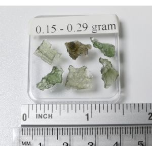 GENUINE RAW MOLDAVITE (0.15 - 0.29 GRAM) WITH COA & BOX | 1 PIECE - RANDOM PICK (© ROCKSHOP.CZ) | Buy at $9.84