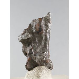 SIKHOTE-ALIN IRON METEORITE 5.1 GRAM FROM SIBERIA,RUSSIA WITH COA & BOX (© ROCKSHOP.CZ) | Buy at $43