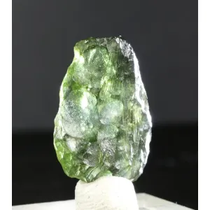 FINE NATURAL RAW MOLDAVITE SPECIMEN 1.9 GRAM | COA & BOX | IDEAL JEWELRY SHAPE (© ROCKSHOP.CZ) | Buy at $89