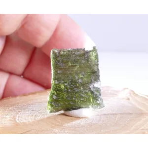 FINE MOLDAVITE NATURAL RAW SPECIMEN 6.0 GRAM | 25 X 22 X 8 MM | COA & BOX (© ROCKSHOP.CZ) | Buy at $295