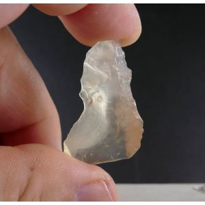 LIBYAN DESERT GLASS TEKTITE A+ GRADE FINE GEMMY SPECIMEN 5.0 GRAM (© ROCKSHOP.CZ) | Buy at $62