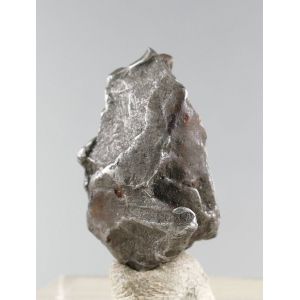 SIKHOTE-ALIN IRON METEORITE 6.7 GRAM FROM SIBERIA,RUSSIA WITH COA (© ROCKSHOP.CZ) | Buy at $57