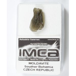 NATURAL RAW MOLDAVITE SPECIMEN 1.03 GRAM | COA & BOX (© ROCKSHOP.CZ) | Buy at $36